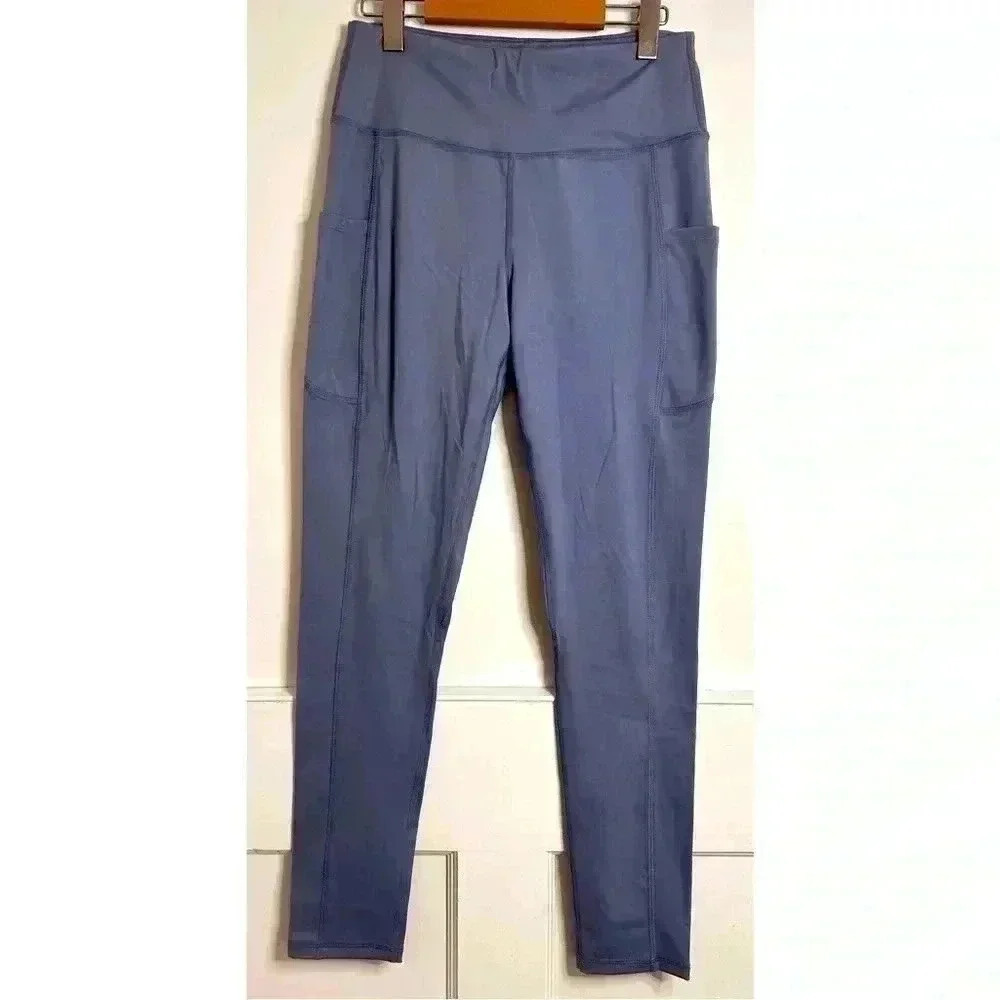 BNWOT  UBFEN Leggings in Periwinkle Blue Size Large